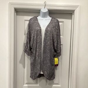 NWT WetSeal light weight cardigan (Black & white))